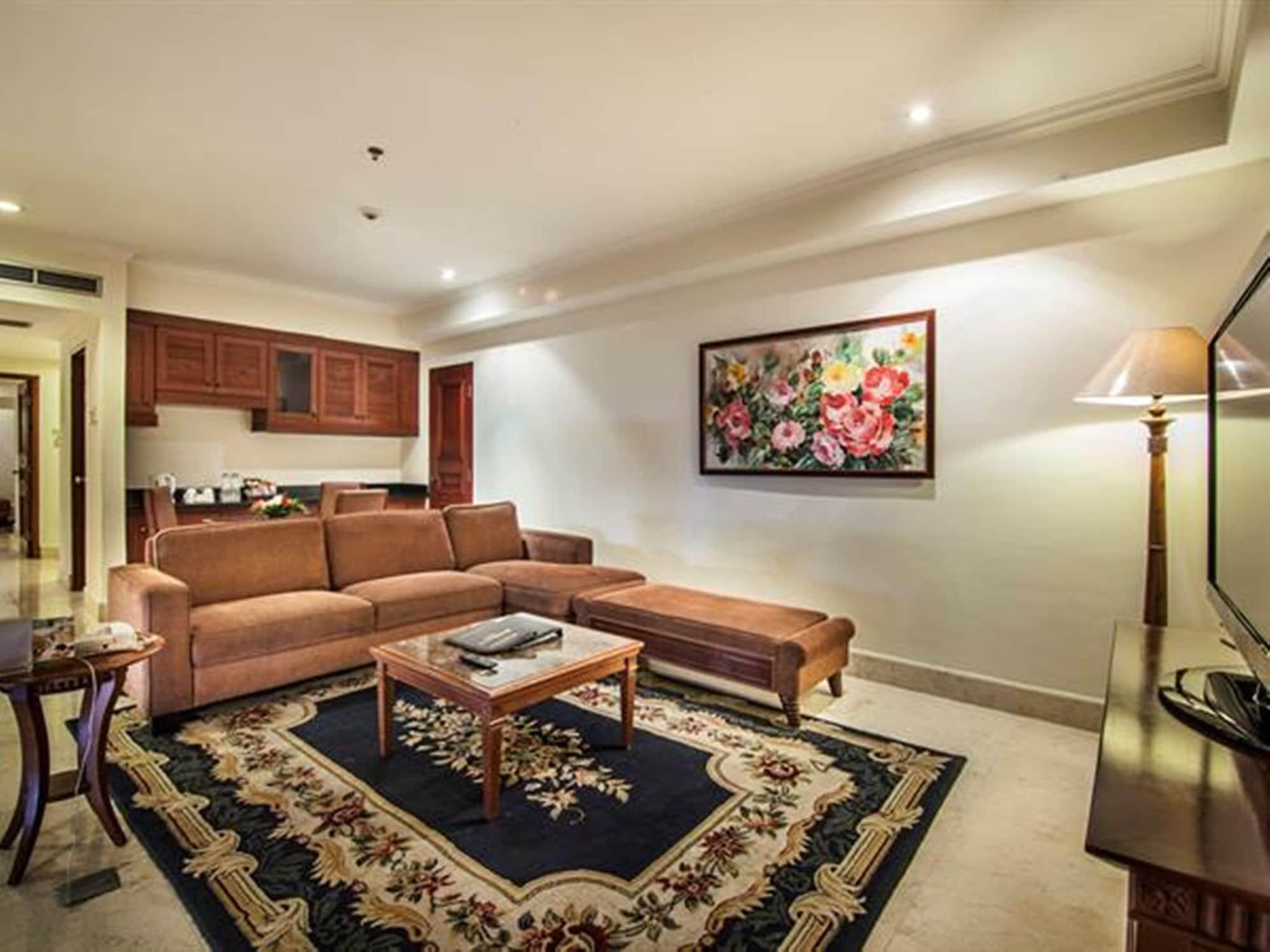 Arion Suites Hotel Bandung Exterior photo
