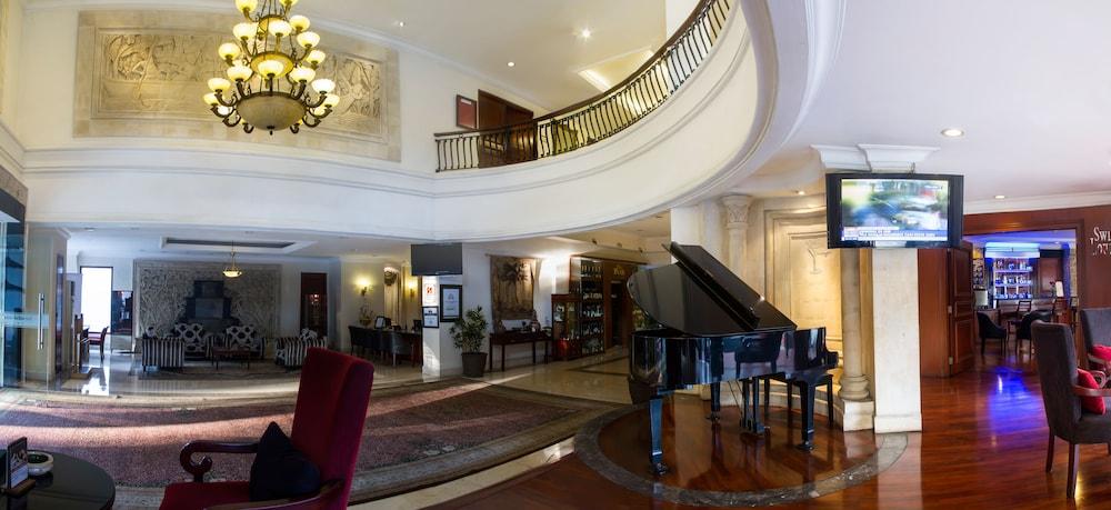 Arion Suites Hotel Bandung Exterior photo